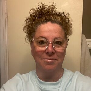 Meet your Posher, Charlene